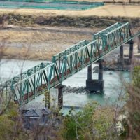 公園から見た鉄橋